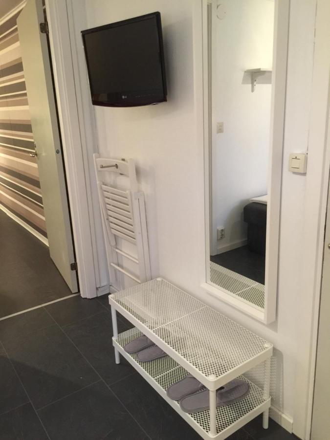 Bo Centralt I Vaernamo Екстер'єр фото