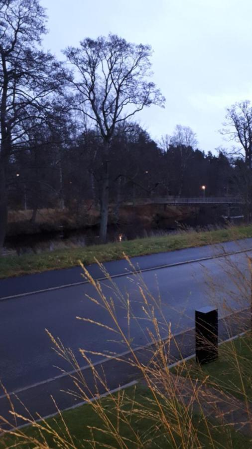 Bo Centralt I Vaernamo Екстер'єр фото